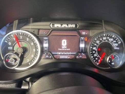 Certified 2022 RAM 1500 Laramie image 18