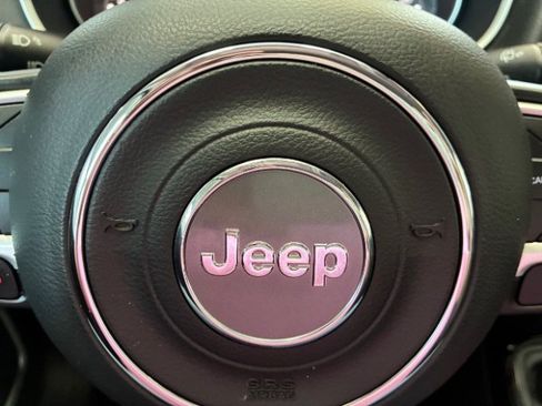 Used 2019 Jeep Compass Limited AWD/4WD image 22