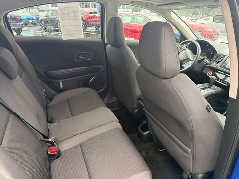 Used 2022 Honda HR-V EX image 12