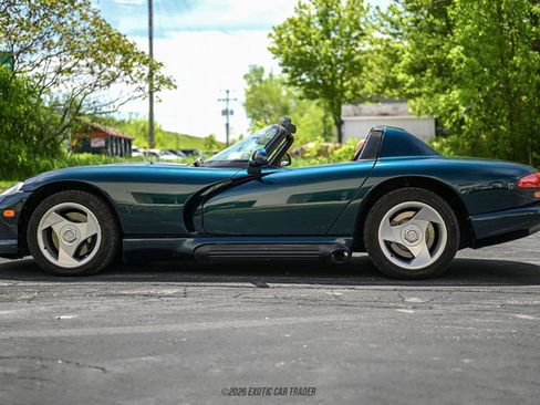 Used 1995 Dodge Viper RT/10 RWD image 3