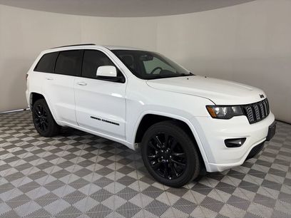 Used 2019 Jeep Grand Cherokee Altitude