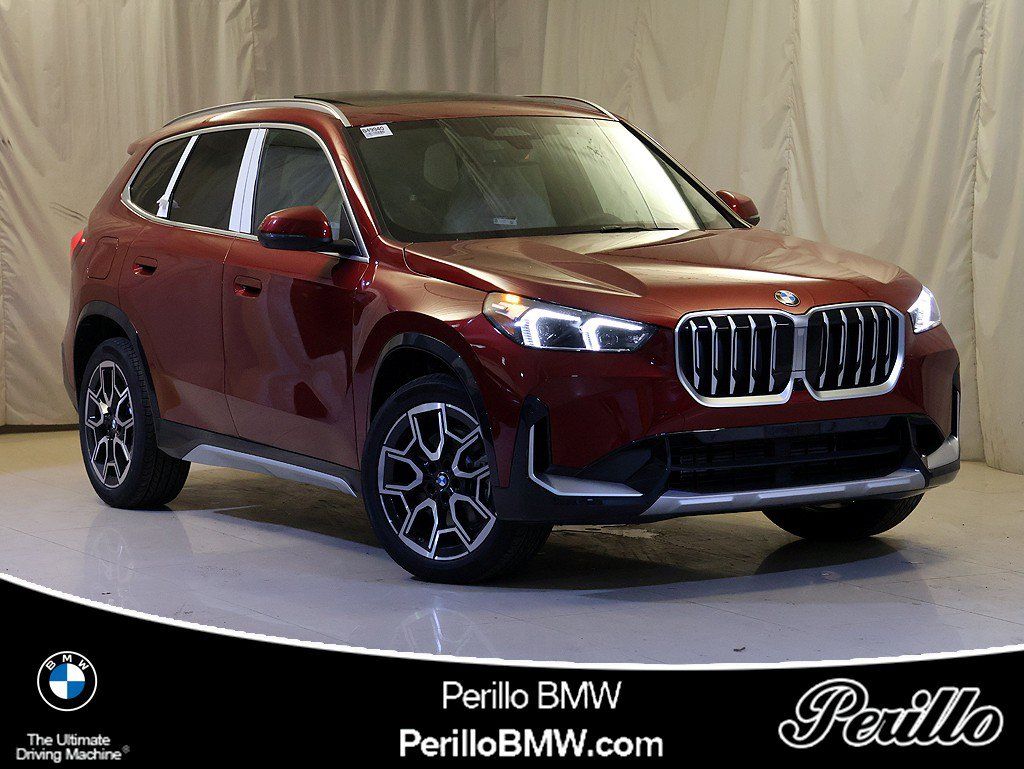 New 2027 BMW X1 xDrive28i AWD/4WD image 1