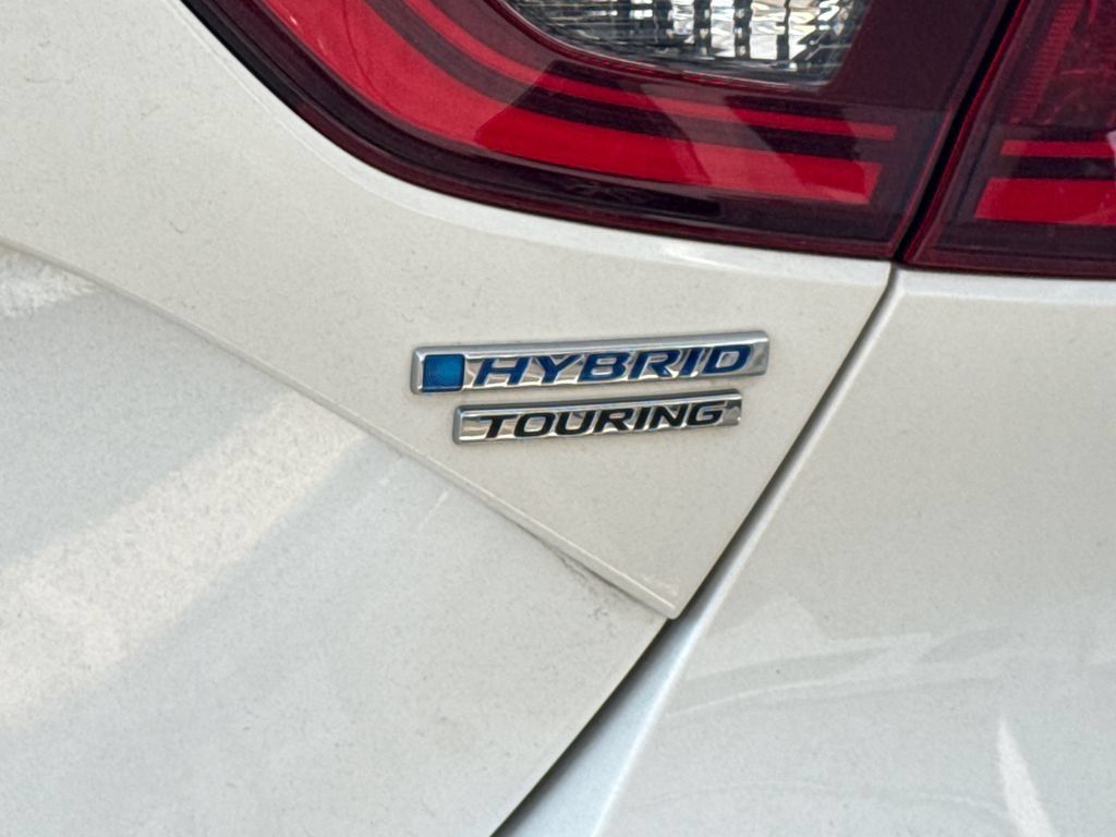Used 2020 Honda Insight Touring image 9
