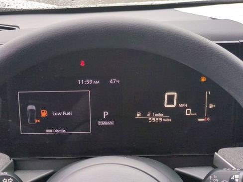 Used 2025 Nissan Kicks SV image 18