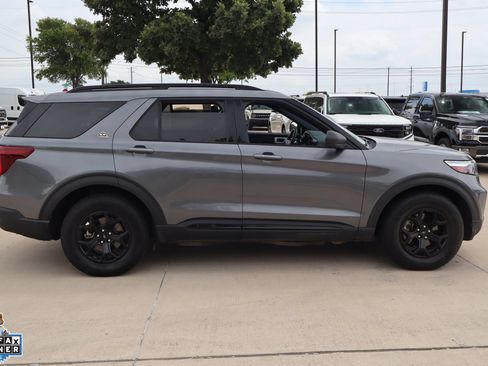 Used 2022 Ford Explorer Timberline AWD/4WD image 2