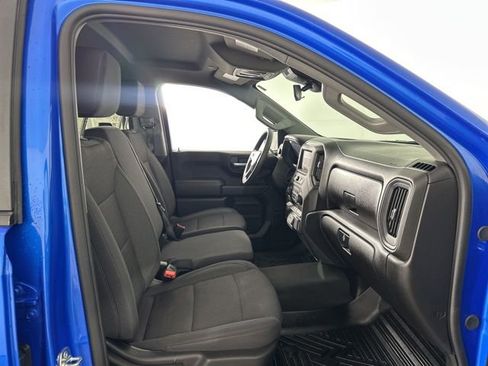 Used 2025 Chevrolet Silverado 1500 Custom AWD/4WD image 25