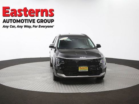 Used 2023 Kia Niro Wind w/ Wind Preserve Package FWD image 53