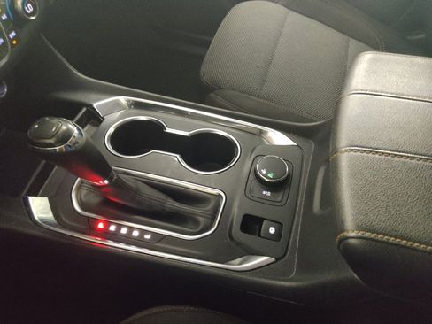 Used 2019 Chevrolet Traverse LS FWD image 26