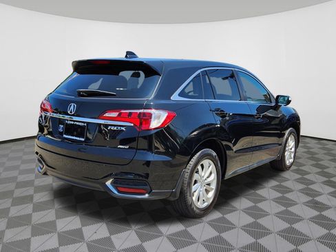 Used 2017 Acura RDX AWD w/ Technology Package image 4
