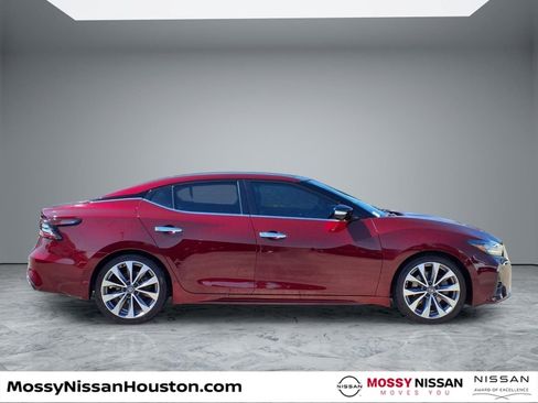 Used 2019 Nissan Maxima Platinum w/ Sport Mat Group FWD image 8