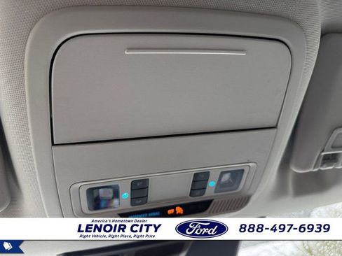 Used 2025 Ford Mustang Mach-E Premium image 17