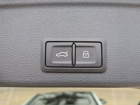 Used 2018 Audi A4 2.0T allroad Premium Plus AWD/4WD image 37