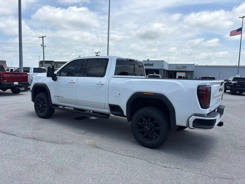 Used 2024 GMC Sierra 2500 AT4 w/ AT4 Preferred Package AWD/4WD image 26