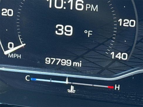 Used 2022 GMC Yukon XL Denali image 31