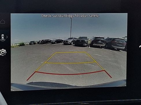 Used 2025 Hyundai Elantra Limited FWD image 24