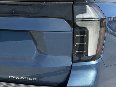 Certified 2025 Chevrolet Tahoe Premier image 7