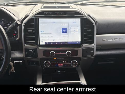 Used 2022 Ford F250 Lariat w/ Lariat Value Package AWD/4WD image 17