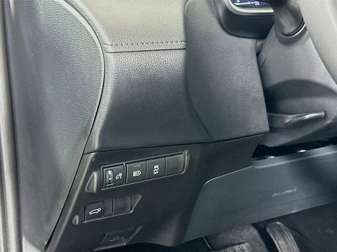 Certified 2026 Toyota Corolla Cross XLE w/ Convenience Package FWD image 10
