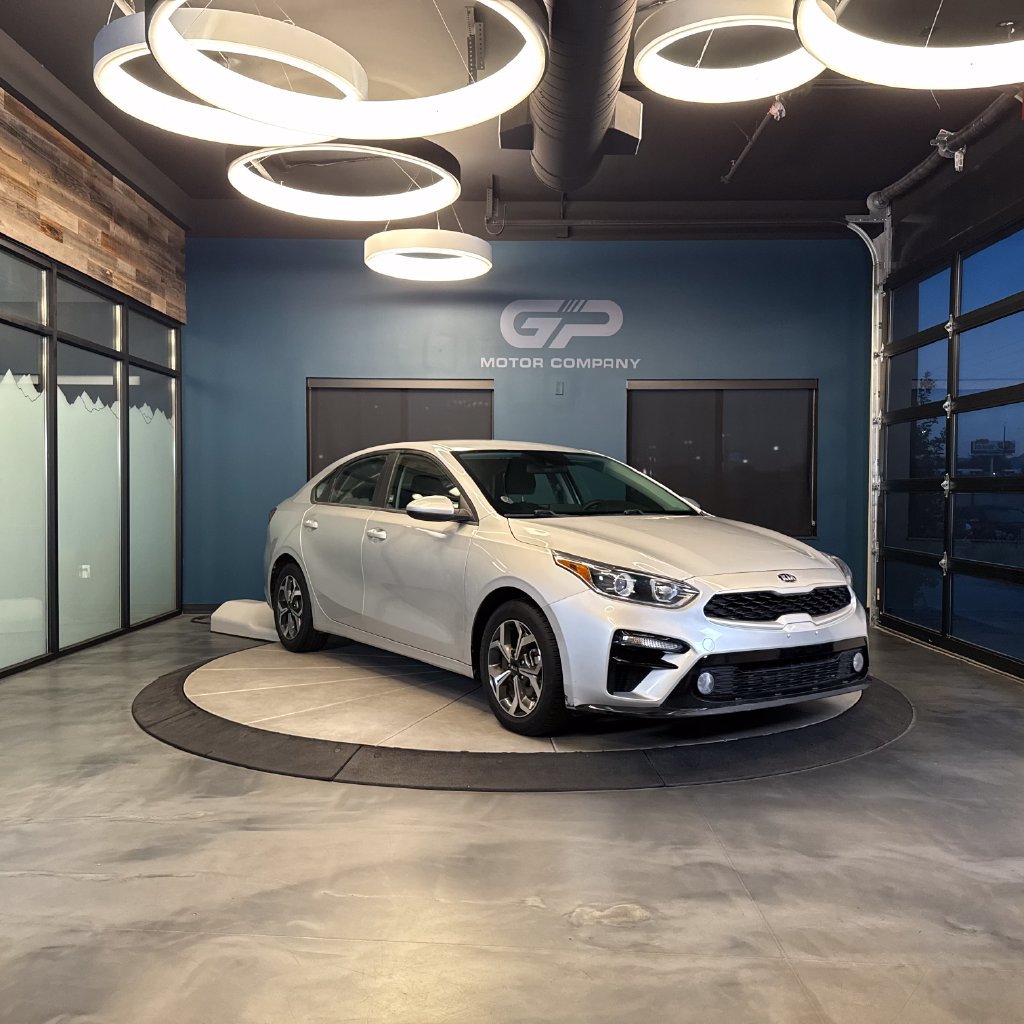 Used 2021 Kia Forte LXS FWD image 1
