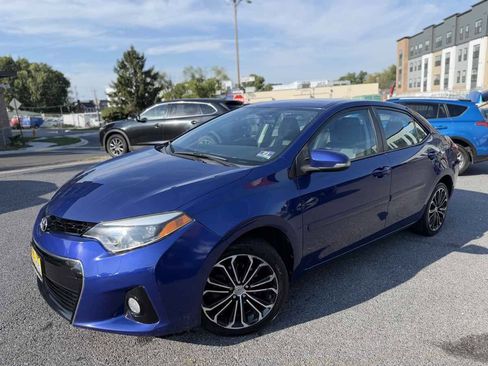 Used 2016 Toyota Corolla S FWD image 3