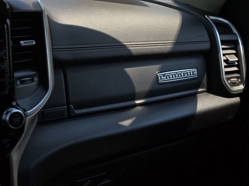 Used 2024 RAM 2500 Laramie AWD/4WD image 14
