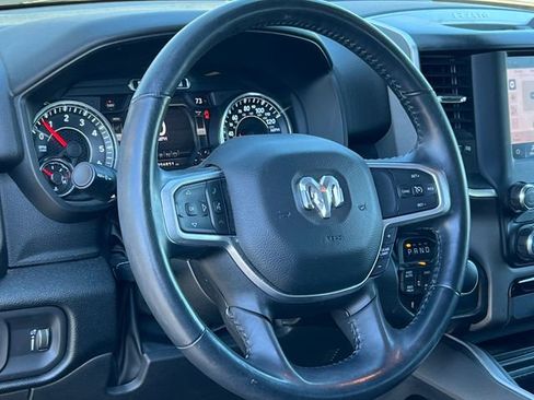 Used 2022 RAM 1500 Big Horn AWD/4WD image 4