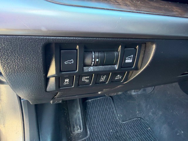 Used 2018 Subaru Outback 2.5i Limited AWD/4WD image 21