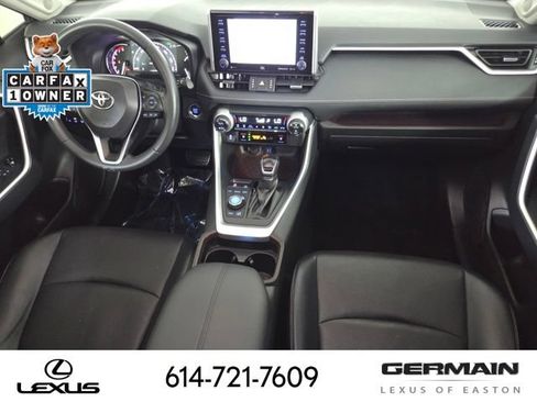 Used 2019 Toyota RAV4 Limited w/ Cold Weather Package AWD/4WD image 29