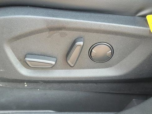 Used 2024 Ford Edge SEL AWD/4WD image 35