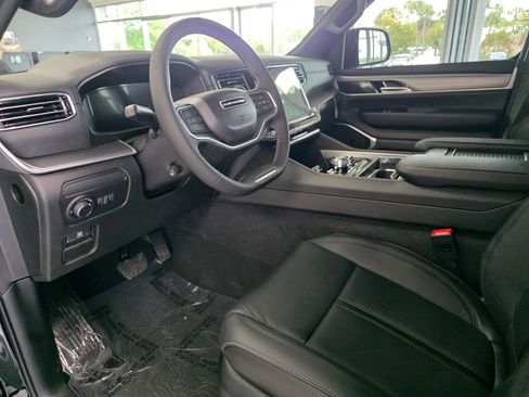 New 2026 Jeep Grand Wagoneer Limited w/ Convenience Group I image 14