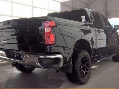 Used 2020 Chevrolet Silverado 1500 LT w/ Texas Edition RWD image 2