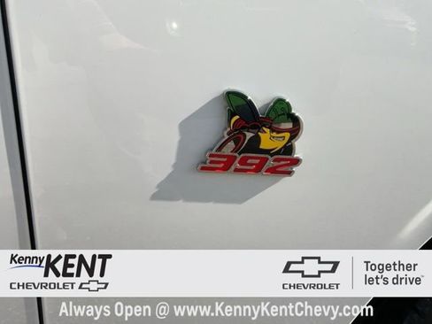 Used 2021 Dodge Challenger R/T Scat Pack w/ Driver Convenience Group image 9