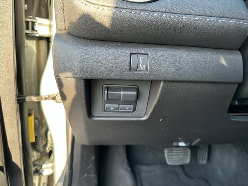 Used 2025 Chevrolet Colorado LT w/ Advanced Trailering Package image 22