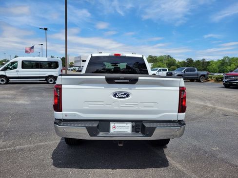 Used 2024 Ford F150 XLT w/ Tow/Haul Package AWD/4WD image 4