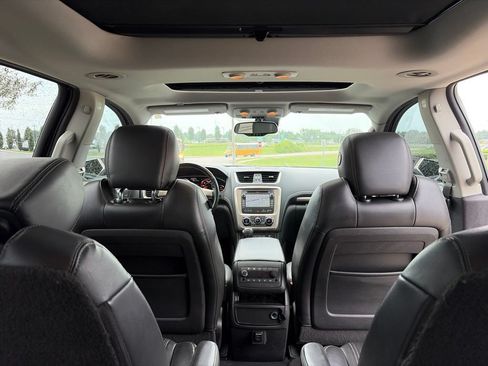 Used 2016 GMC Acadia Denali AWD/4WD image 35