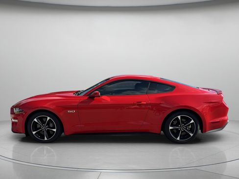 Used 2021 Ford Mustang GT w/ Equipment Group 301A image 5