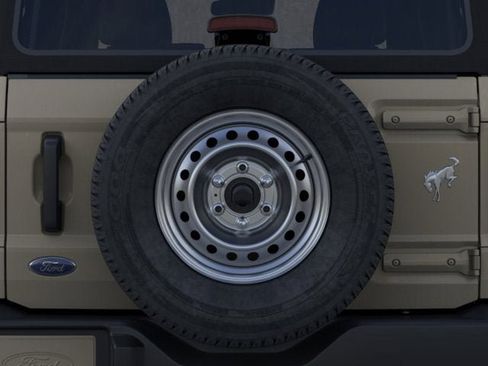 New 2025 Ford Bronco 4-Door AWD/4WD image 24