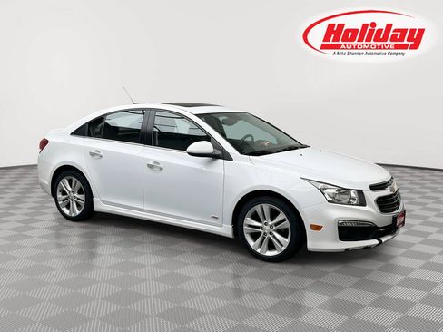 Used 2016 Chevrolet Cruze LTZ w/ Sun, Sound and Sport Package FWD image 1