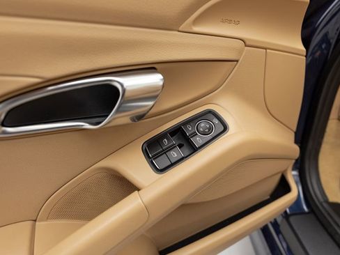 Used 2013 Porsche Boxster S image 25