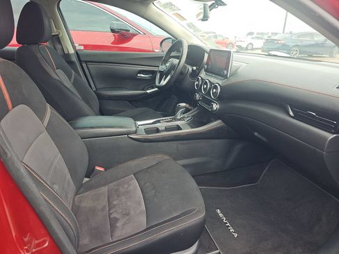 Used 2020 Nissan Sentra SR w/ Electronics Package FWD image 13