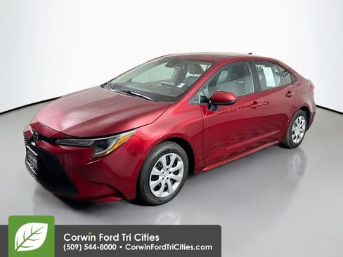 Used 2022 Toyota Corolla LE FWD image 5