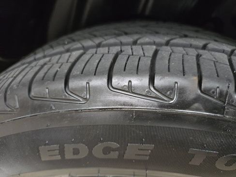 Used 2018 Subaru Forester 2.5i w/ Alloy Wheel Package AWD/4WD image 10