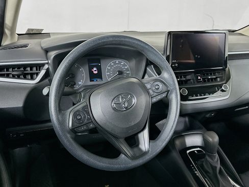 Used 2024 Toyota Corolla LE image 18