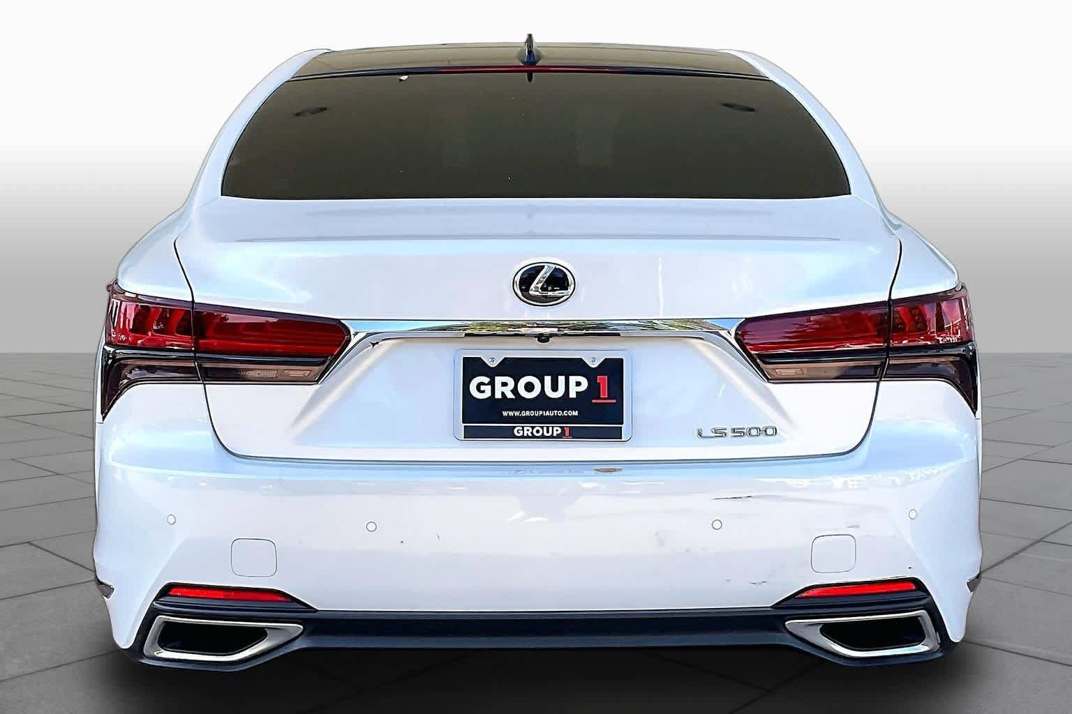 Used 2022 Lexus LS 500 w/ Interior Upgrade Package RWD image 5