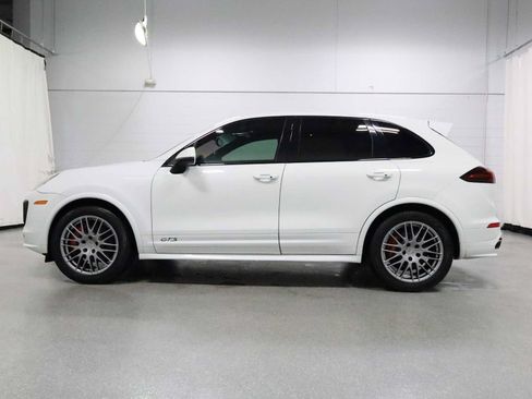 Used 2016 Porsche Cayenne GTS AWD/4WD image 2