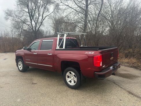 Used 2017 Chevrolet Silverado 1500 LTZ Z71 w/ LTZ Plus Package image 3