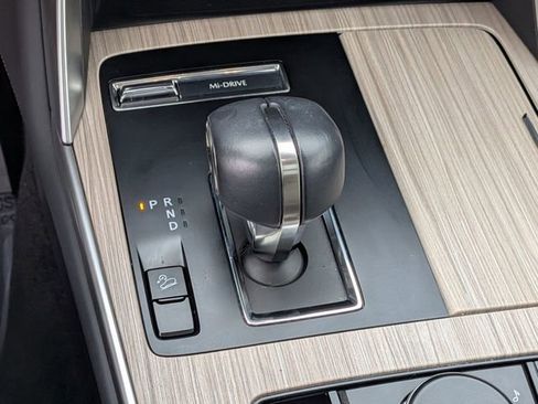 Used 2024 MAZDA CX-90 3.3 Turbo w/ Premium Package image 21