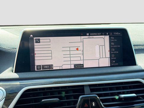 Used 2020 BMW 740i RWD image 33