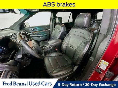 Used 2016 Ford Explorer Platinum AWD/4WD image 25