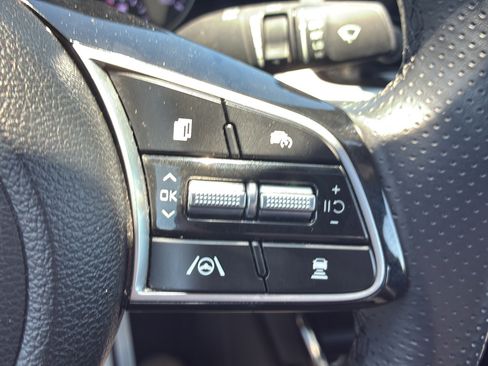 Used 2024 Kia Forte GT-Line w/ GT-Line Premium Package FWD image 28